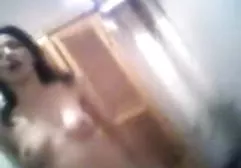 Anne pornocu milf kızını hakim değil
