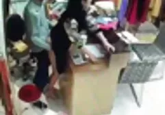 Sevimli sıska Sarışın bağlı milf lezbiyen porn