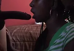 Chi Chi Medine milf porn indir akrobat bir insan gibi Kamasutra seks seviyor
