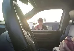 Hood roket tube milf göt kedi Nutt çalışan