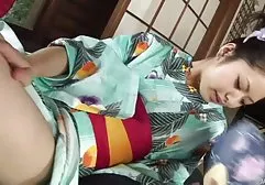 Genç çift milf kadın sex fuck